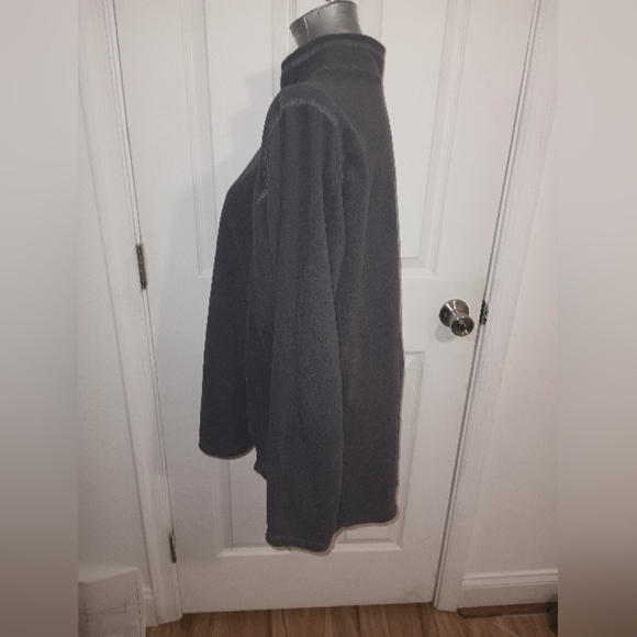 Eddie Bauer Gray Women's Sweater - Picture 3 of 5